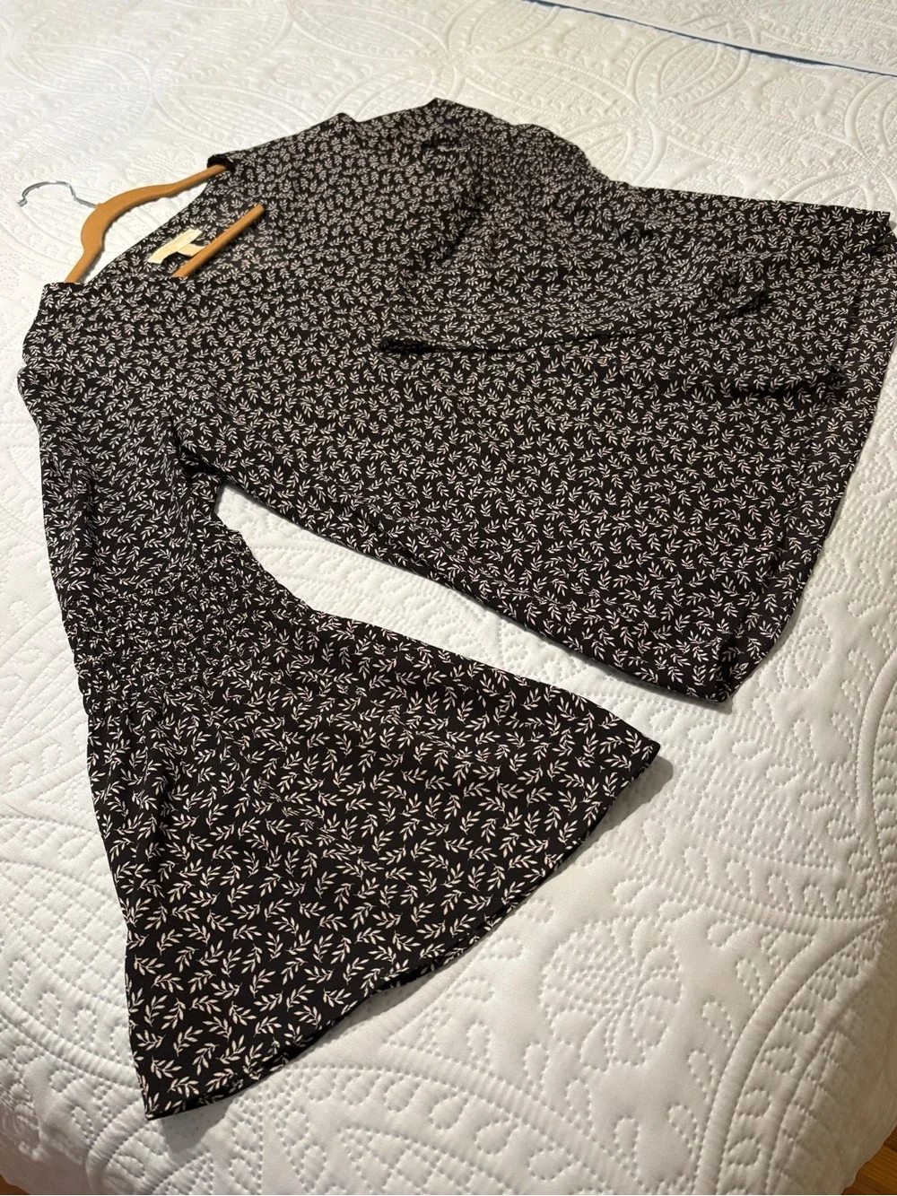 Women’s Michael Kors Black Floral Long-Bell Sleeve Blouse
